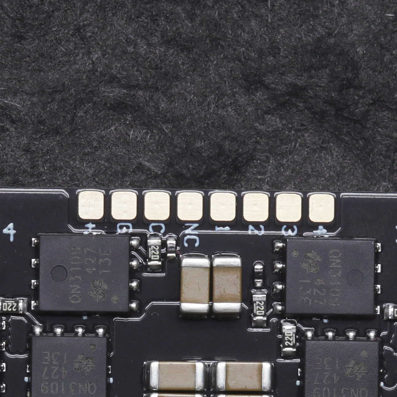BLS 55A 30.5x30.5 4-in-1 ESC、E - 4 In 1 Esc のレビューと価格